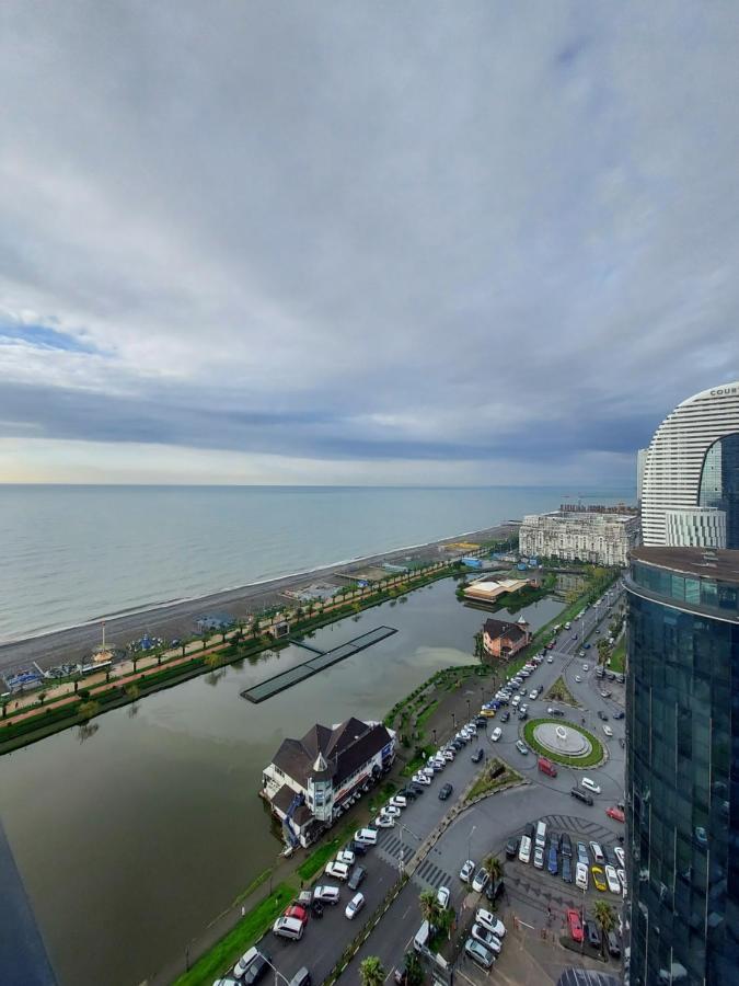 Номера На Высоких Этажах 24,31 Apartment Батуми Екстериор снимка