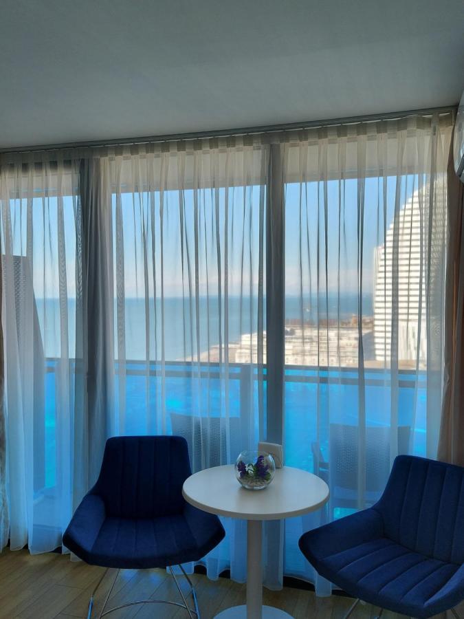 Номера На Высоких Этажах 24,31 Apartment Батуми Стая снимка